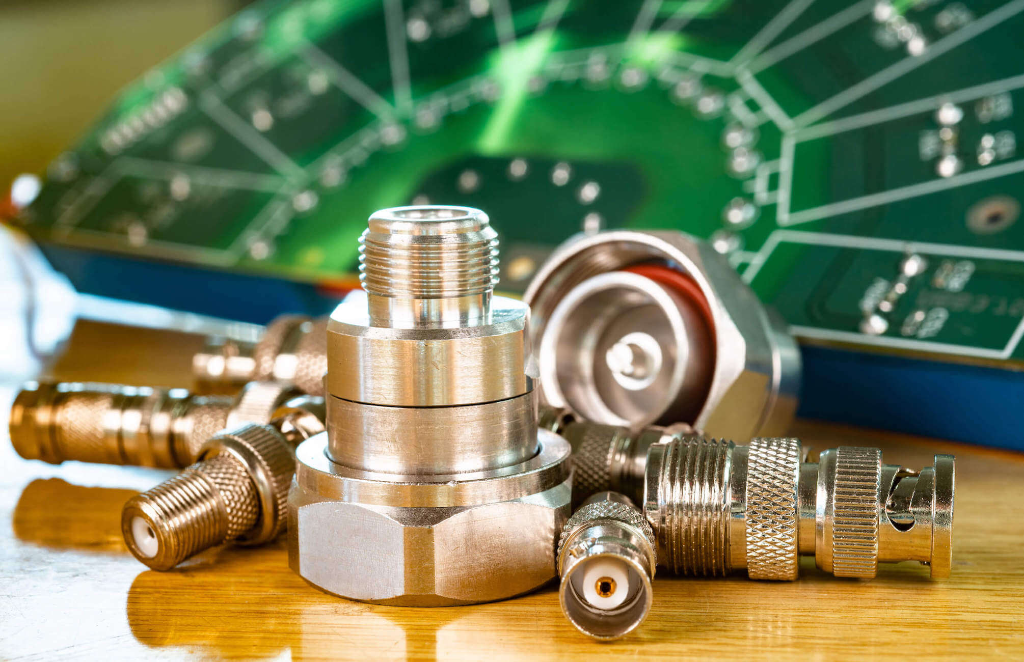 connecteur-pour-adaptateur-coaxial-micro-ondes